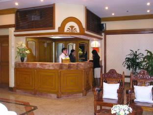Citadel Inn Makati Makati City Екстериор снимка